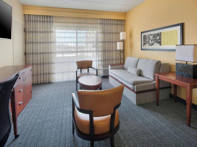 Courtyard Mt. Laurel Cherry Hill image