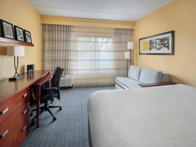 Courtyard Mt. Laurel Cherry Hill image