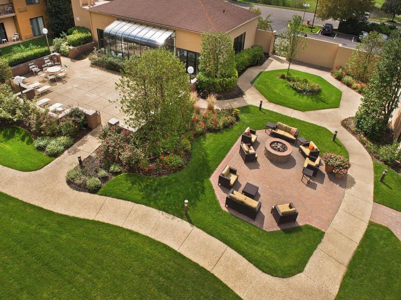 Courtyard Mt. Laurel Cherry Hill image