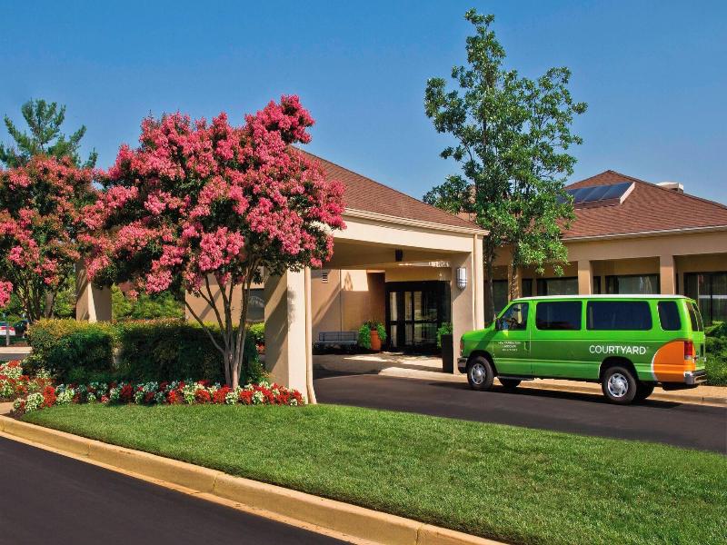 Courtyard by Marriott New Carrollton Landover image