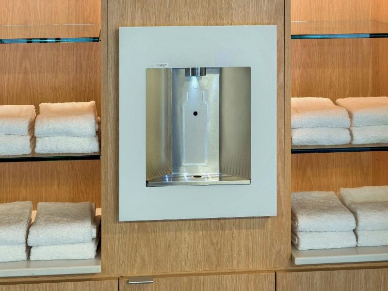 Courtyard by Marriott New Carrollton Landover image