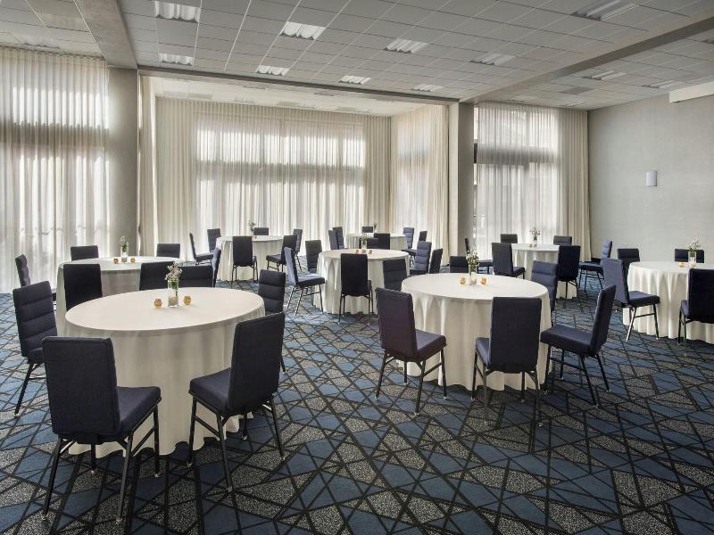 Courtyard by Marriott New Carrollton Landover image