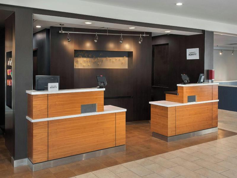 Courtyard by Marriott New Carrollton Landover image