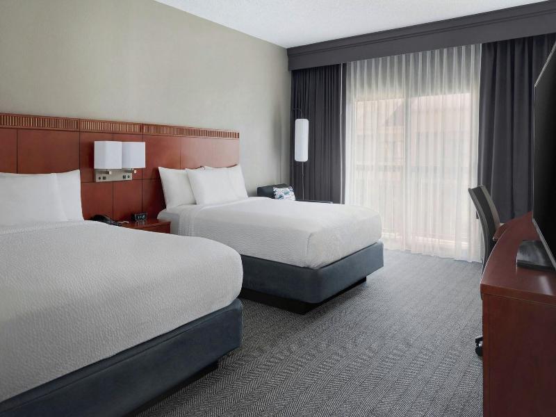 Courtyard by Marriott New Carrollton Landover image