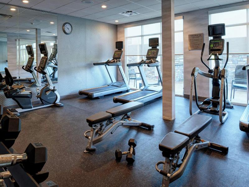 Fairfield Inn & Suites Columbus, IN image