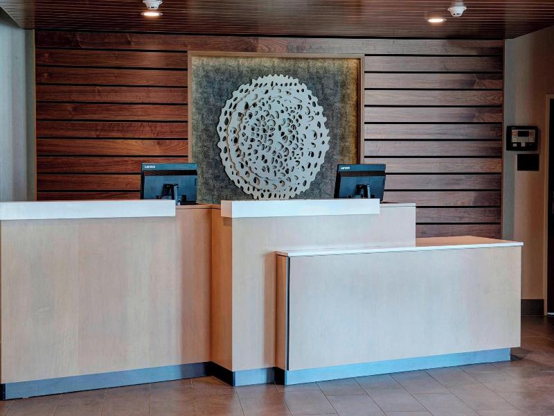 Fairfield Inn & Suites Columbus, IN image
