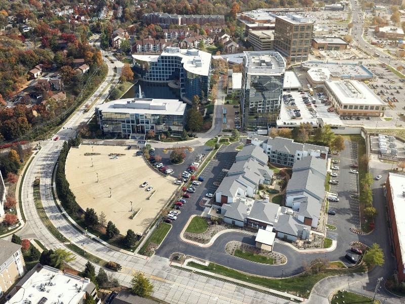 Courtyard Saint Louis Creve Coeur image