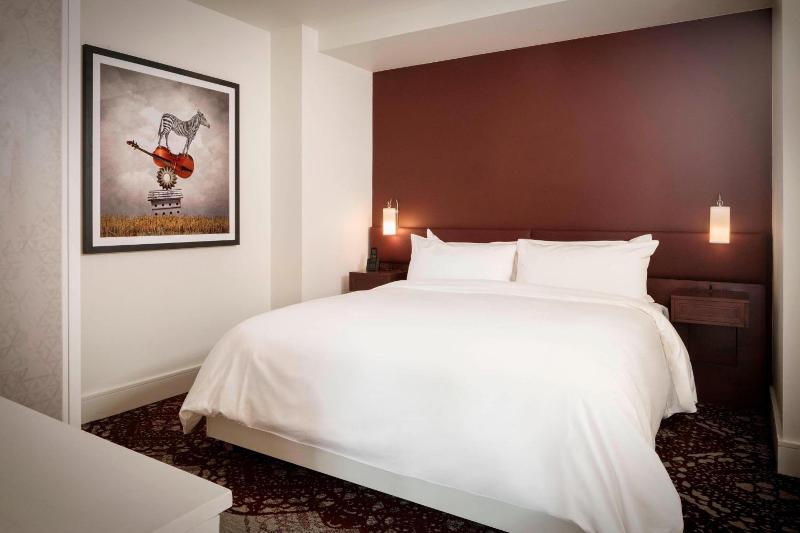 The Elizabeth Hotel, Autograph Collection image