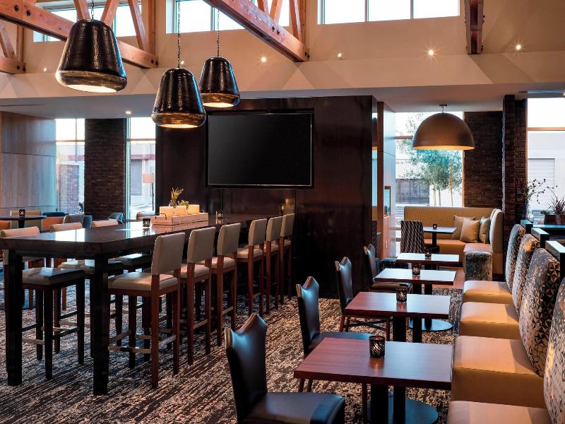 Residence Inn Redwood City San Carlos image
