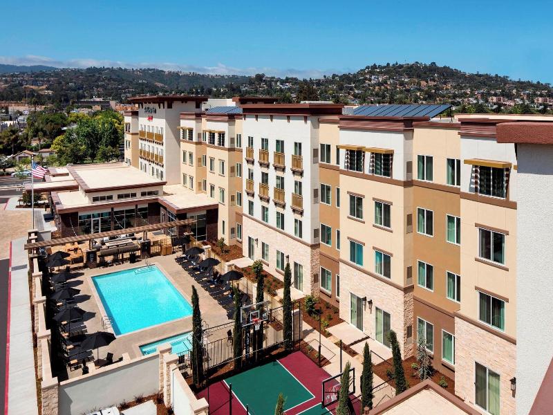 Residence Inn Redwood City San Carlos image