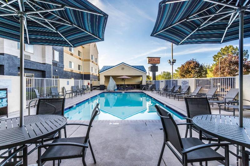 Fairfield Inn St George image