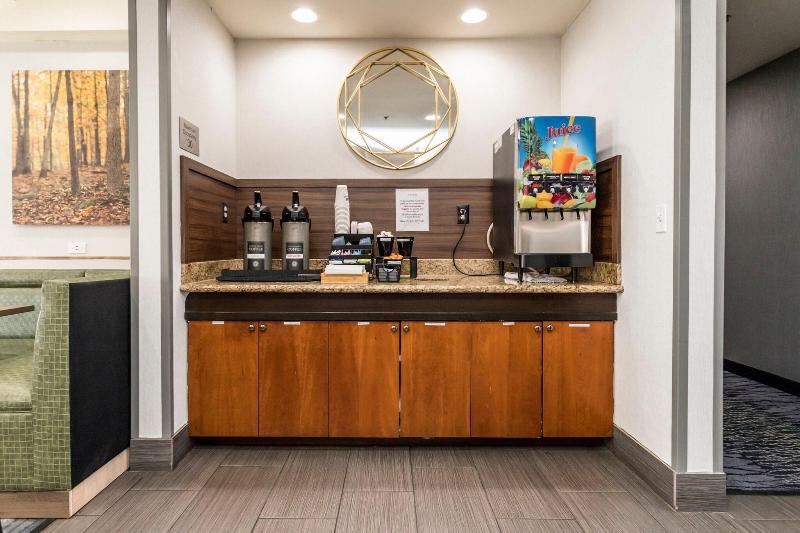 Fairfield Inn St George image