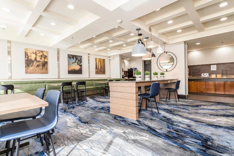 Fairfield Inn St George image