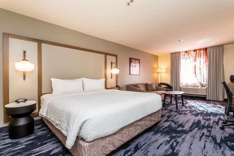 Fairfield Inn St George image