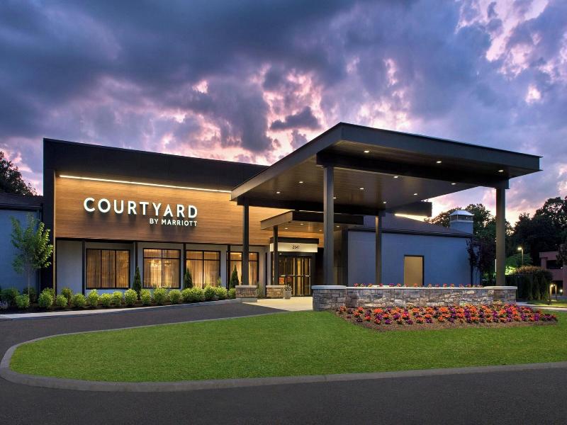 Courtyard Poughkeepsie image