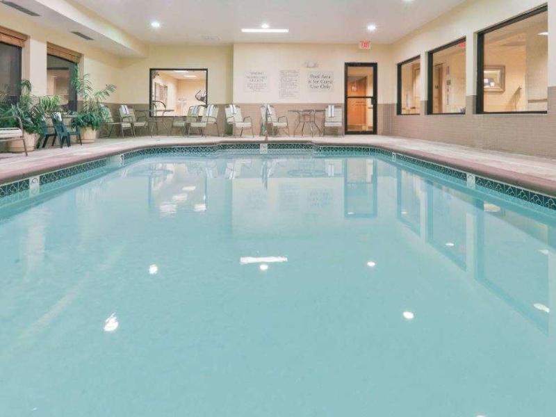 Baymont By Wyndham Portage image