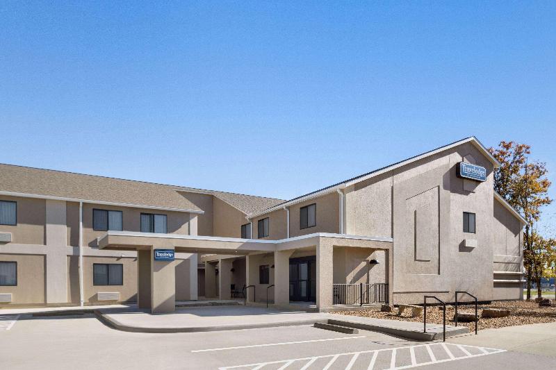 Travelodge by Wyndham Dexter image