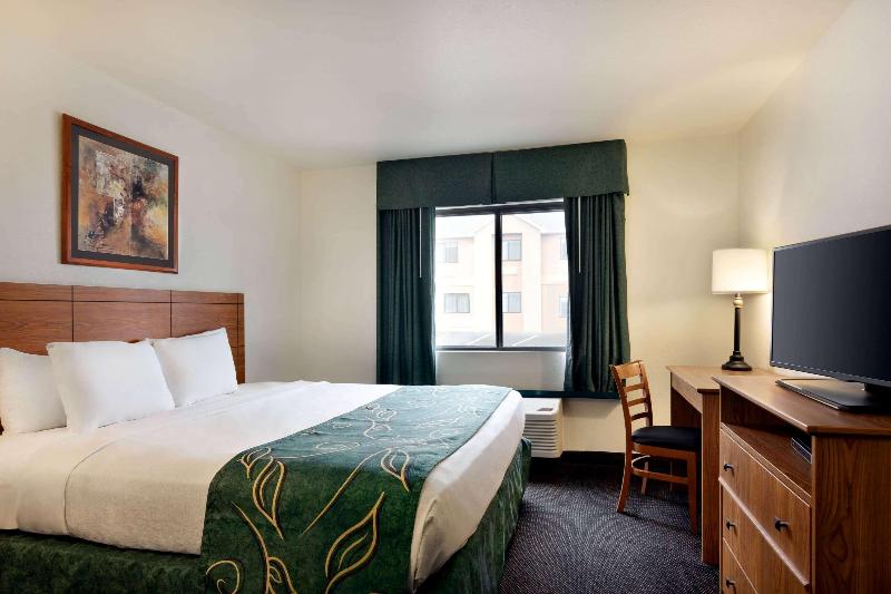 Travelodge by Wyndham Dexter image
