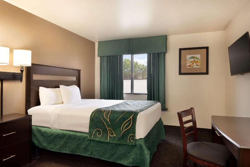 Travelodge by Wyndham Dexter image