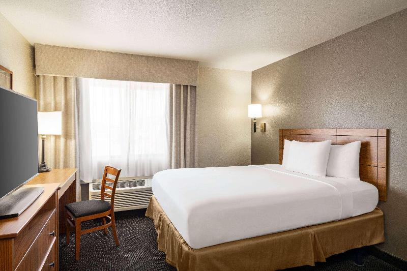 Travelodge by Wyndham Dexter image