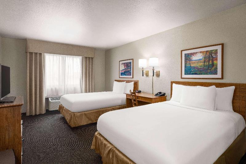 Travelodge by Wyndham Dexter image