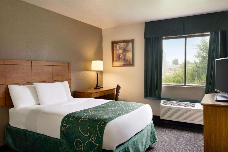 Travelodge by Wyndham Dexter image