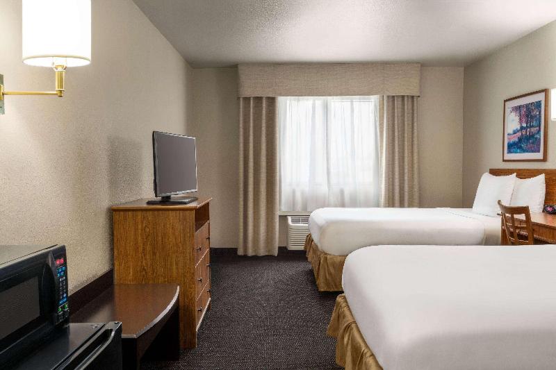 Travelodge by Wyndham Dexter image