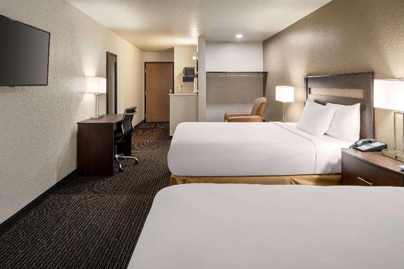 Travelodge by Wyndham Dexter image