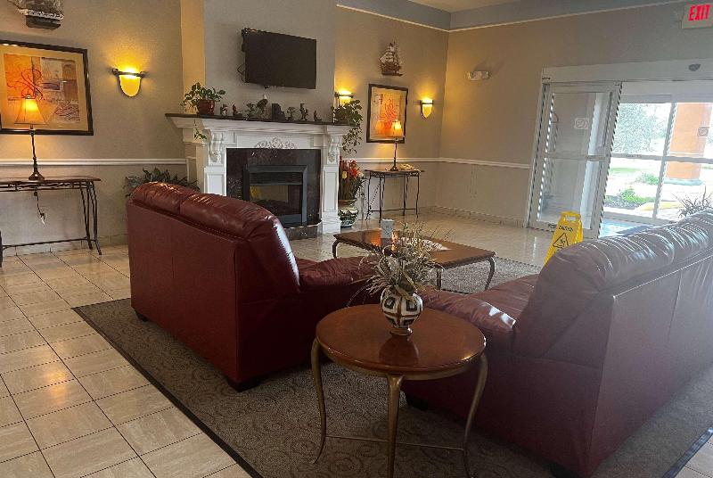 Baymont Inn & Suites Brenham image