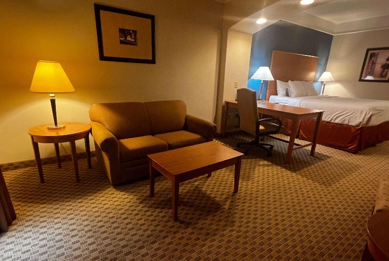 Baymont Inn & Suites Brenham image