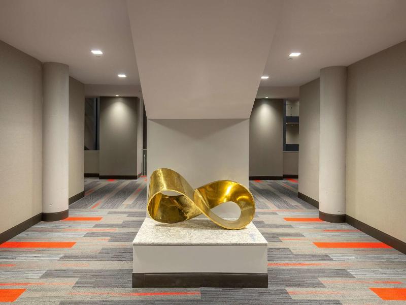 The Summit Hotel image
