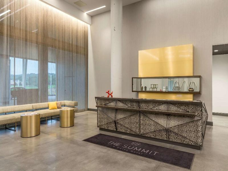 The Summit Hotel image