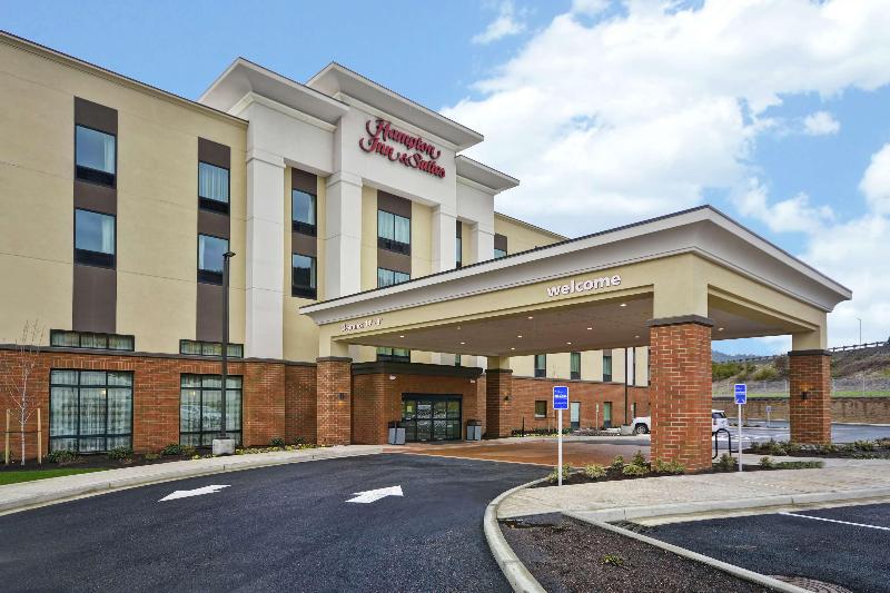 Hampton Inn And Suites Grants Pass image