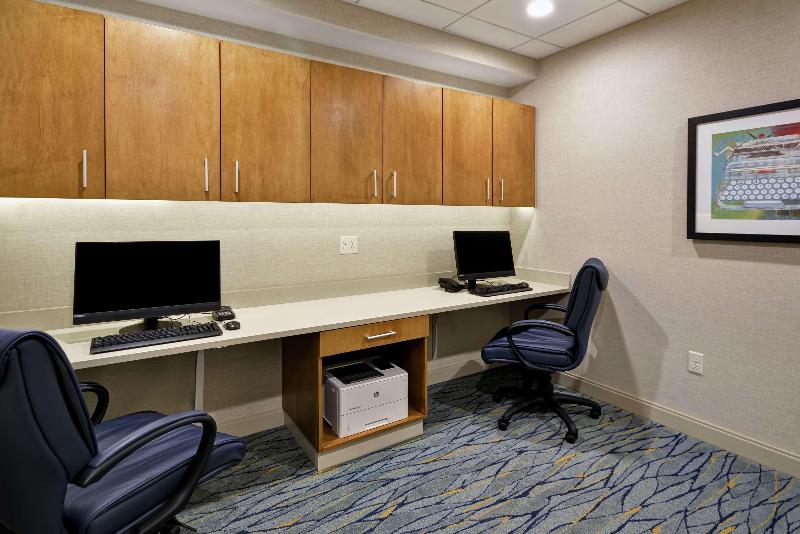 Hampton Inn And Suites Grants Pass image