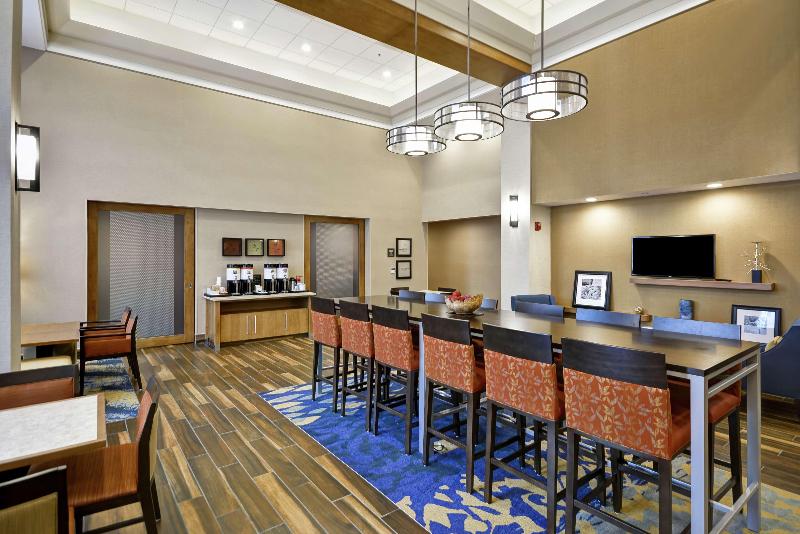 Hampton Inn And Suites Grants Pass image