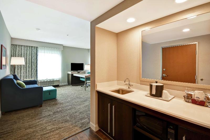 Hampton Inn And Suites Grants Pass image