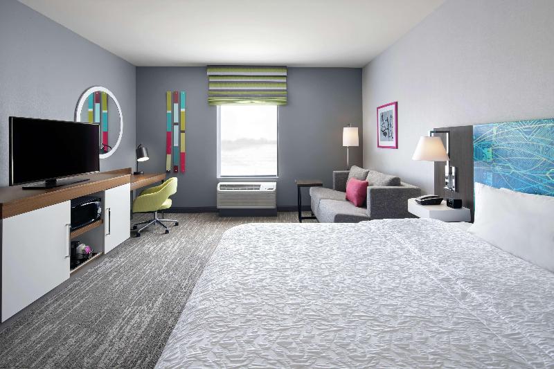 Hampton Inn By Hilton Sikeston image