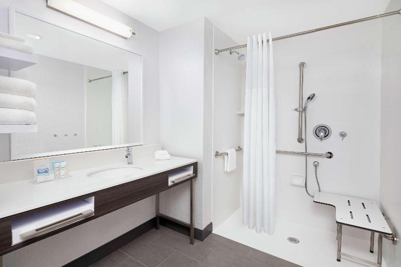 Hampton Inn By Hilton Sikeston image