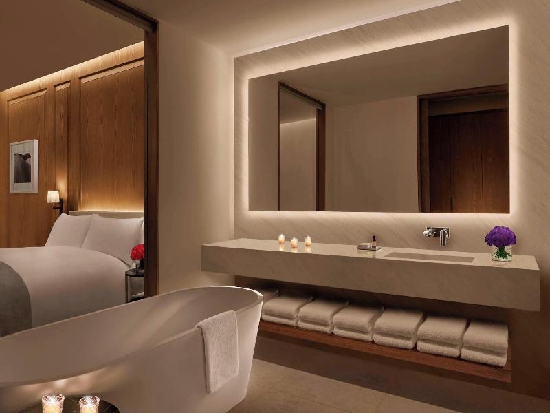 The Abu Dhabi EDITION image