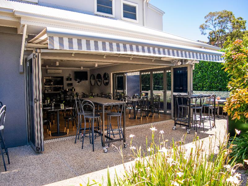 Potters Toowoomba Hotel image