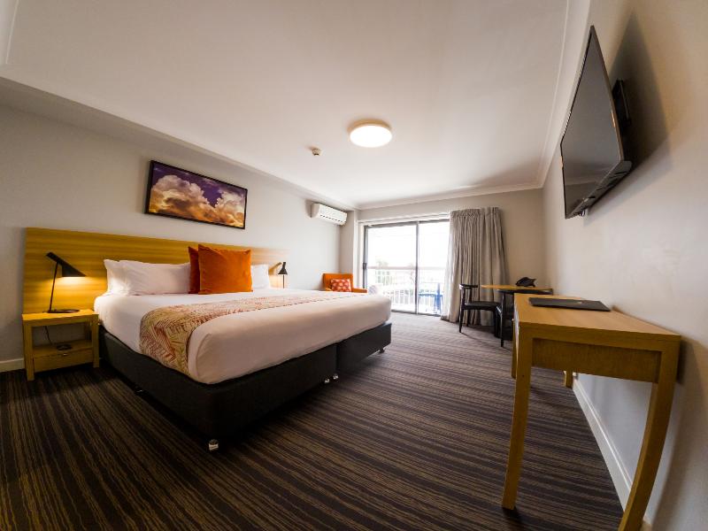 Potters Toowoomba Hotel image