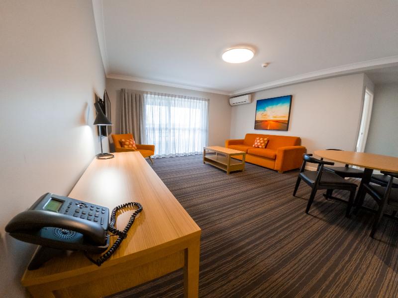 Potters Toowoomba Hotel image