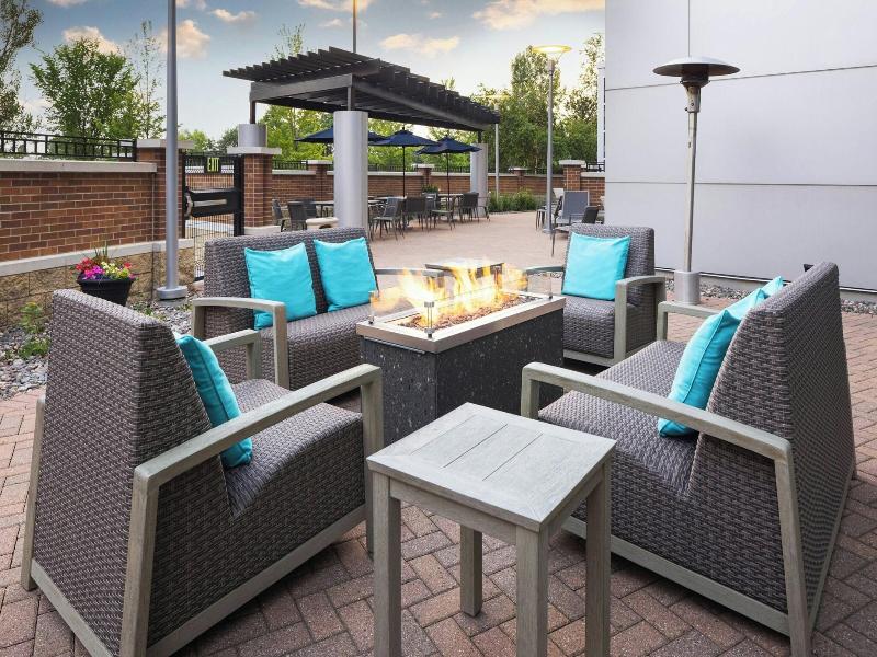 Courtyard Minneapolis Maple Grove/Arbor Lakes image