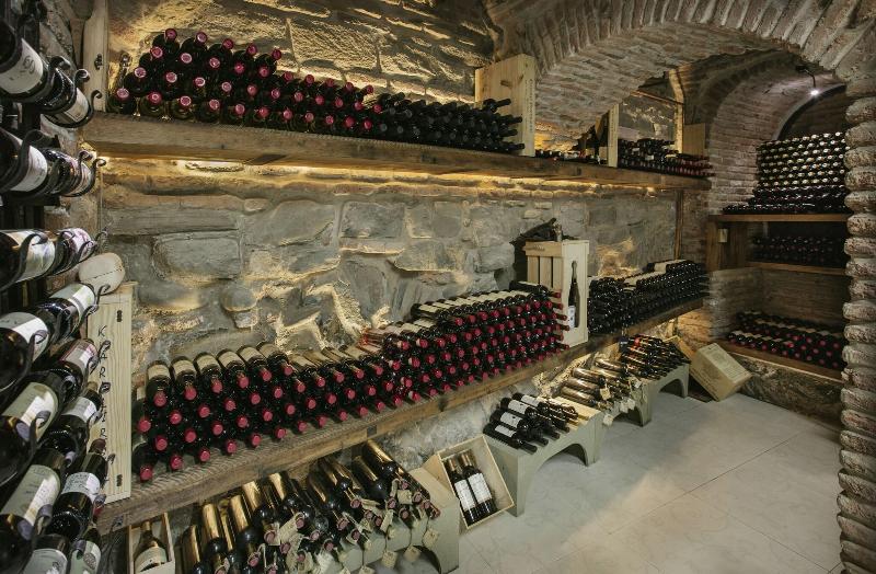 Vinotel Boutique Hotel image