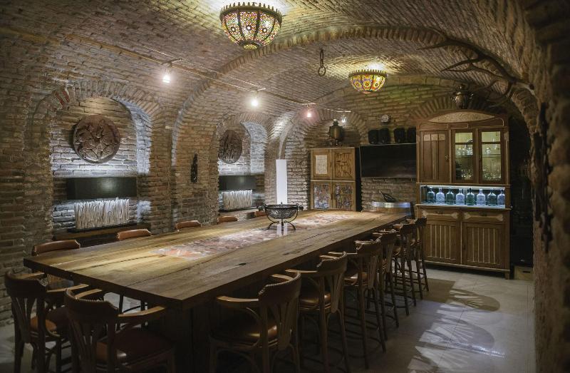Vinotel Boutique Hotel image