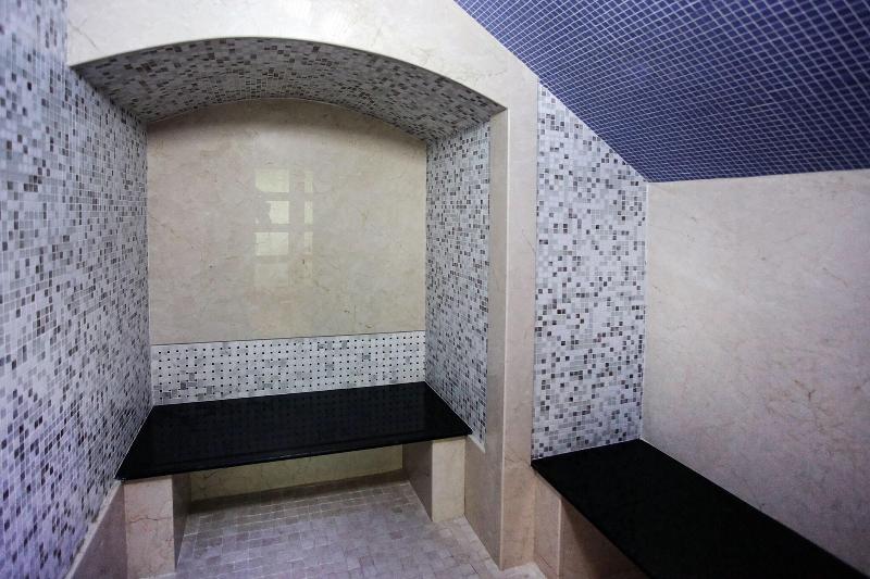 Vinotel Boutique Hotel image