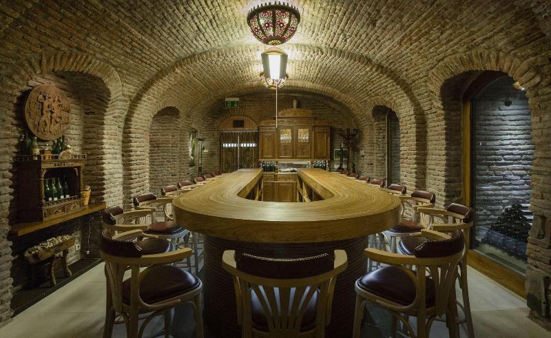 Vinotel Boutique Hotel image