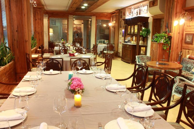 Vinotel Boutique Hotel image