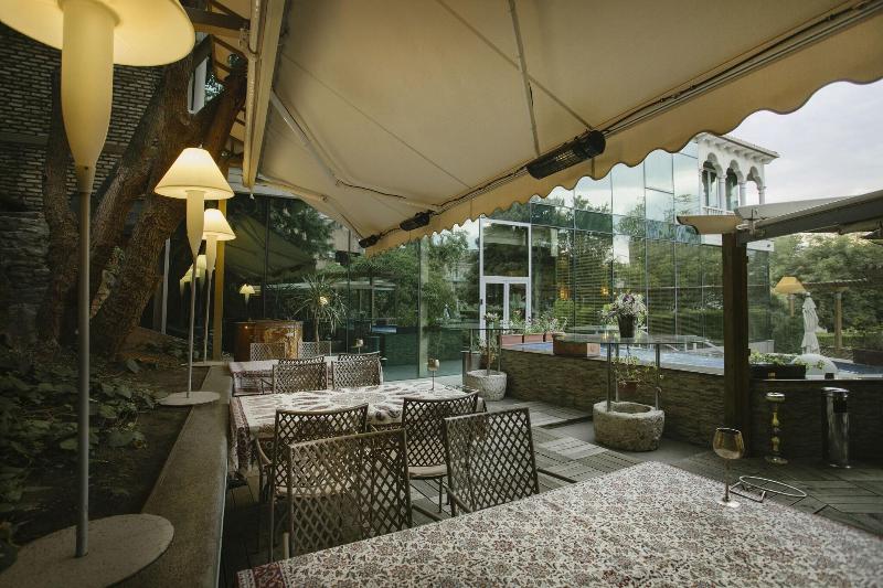 Vinotel Boutique Hotel image