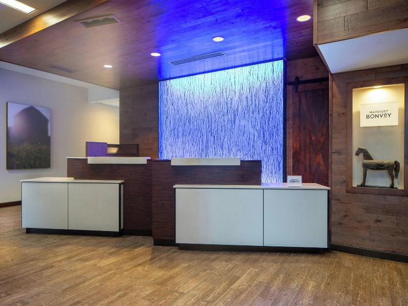 Fairfield Inn & Suites Savannah Midtown image